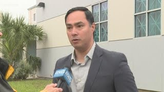 Early voting starts in Bexar County with glitches