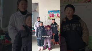 一聲媽媽一份擔當，一輩子的責任，我會帶著大家的愛心陪孩子長大#記錄真實生活 #留守兒童