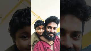 അപ്പന്റെ തോളിൽ കേറാൻ മത്സരം 😂#shorts #viral #family #viralsong #love