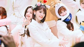 [4K] 181103 아이즈원 라비앙로즈 미야와키 사쿠라 직캠 / IZ*ONE fansign event La Vie en Rose miyawaki sakura fancam