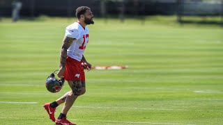 Bucs OTA No. 3 Live Look: Mike Evans ARRIVES!