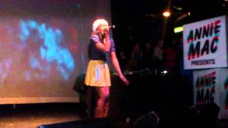 Azealia Banks - 212 (Live @ KOKO, London)