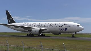 山口宇部空港 ANA NH693 B777-200(JA712A) 170813