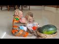 Marrya Anqry Hug TanTan Like Mother While Marrya Try To Break Big Melon