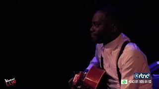 weekend live, acoustique deJean goubald kalala au centre Wallonie Bruxelles Kinshasa