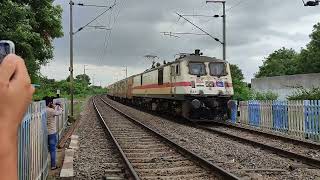 17206  KAKINADA PORT to SAINAGAR SHIRDI EXPRESS  Location between Bibi Nagar and Ghatkesar