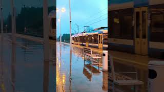 Deszczowa poranna mijanka dwóch Elfów #trains #trainspotting #trainshortvideo | listopad 2023