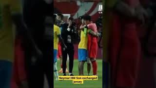 Neymar exchanged jersey with HM son #football