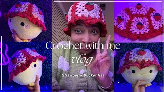 🍓✨I crochet a Strawberry bucket hat | crochet with me | bucket hat accessory | vlog🍓✨