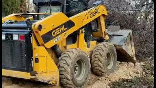 Gehl v 420 skid steer loader, bobmunka. hu, gépi földmunka, bobcat Budapest