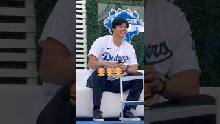 大谷翔平はバーガー派。ドジャースファンフェスタのステージショー最後に出てきた #ohtani #DodgerFest #shorts