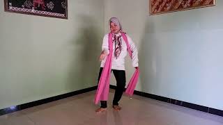 Sample Peragaan Tari Orek Orek by Mrs. Rina