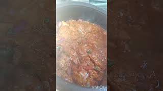 മൺ ചട്ടിയിൽ ചിക്കൻ വരട്ടിയാൽ👌👌👌👌😋😋😋#food #cookingshorts #reels#videos#etc ....