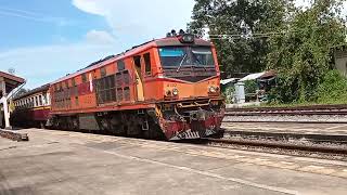 ขบวนรถธรรมดาที่ 281 กรุงเทพฯ-กบินทร์บุรีเข้า-ออกสถานีปราจีนบุรี