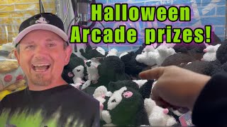 HALLOWEEN PRIZES AT ROUND ONE!!!