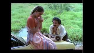 Mella Thiranthathu Kadhavu Tamil Movie Scenes | Radha loves Mohan | Senthil | Amala Akkineni