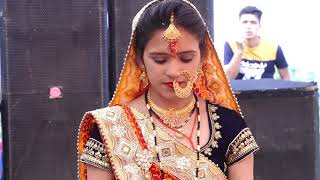 BEAUTIFUL DANCE BY BEAUTIFUL BRIDE IN PAHARI MAHILA SANGEET |