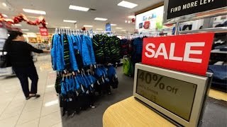 Retail CEOs Could Look Bad Under New Pay Ratio Rules