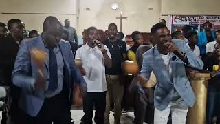 Makomborero Kapfumvuti ft Zvirevo Zvedenga | Kune Kupenya Mugomo| Byo-Midlands UMYF District Revival