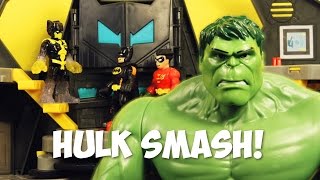 Imaginext Hulk Saves Batman from Robot Batman - Superhero Battle!