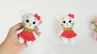 🍓How to crochet a beautiful cat Hello Kitty Strawberry in amigurumi crochet🍓