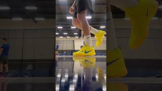 Traction test of the NikeZoom KD3 in the “Christmas” #kevindurant #basketballshoes #tractiontest