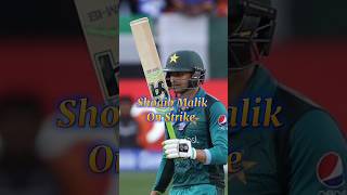 Match Finisher Shoaib Malik 🥶💥 #shorts #cricket