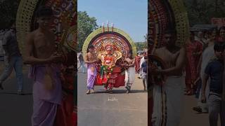 മൂവാളംകുഴി ചാമുണ്ഡി @തൃക്കണ്ണാട്  #theyyam #moovalamkuzhichamundi #vishnumoorthi #kasaragod