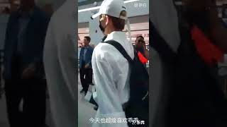 170908 Joshua \u0026 Jeonghan - Incheon Airport