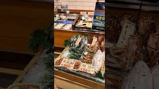 明石より直送鮮魚入荷　阪急百貨店梅田本店　地下2階　北辰水産