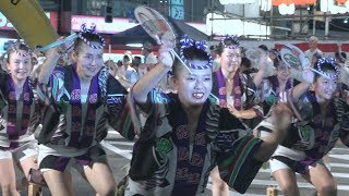 夜の純情演舞場を流す「飛鳥連・娯茶平」第62回東京高円寺阿波おどり（2018.8.26）