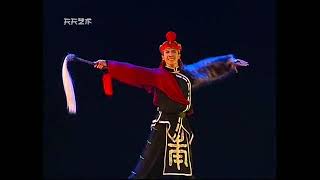 Chinese dance tutorial- 中国民族民间舞-独舞- Chinese Folk Dance（solo）《乐大夫出师》