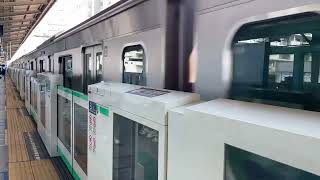 JR東日本E233系2000番台東マト17編成1226K千代田線各駅停車代々木上原行き千代田線綾瀬駅(C19)13時17分到着