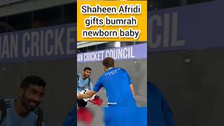 Shaheen Afridi heartwarming gesture for bumrah baby #shorts #jaspritbumrah #shaheenafridi #indvspak
