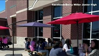 Parents purchase tables for Pearland ISD students to minimize COVID risk at lunch