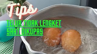 membuat telur agar tidak lengket saat dikupas