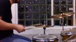 Open Handed Groove