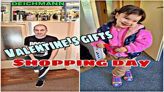 I SURPRISED MY HUBBY AND TARA WITH GIFTS| VALENTINE'S DAY | IZNENADILA SAM PORODICU S POKLONIMA