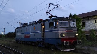 Manevra locomotiva electrica 40-0566-2 in statia Turceni - 25.05.2021