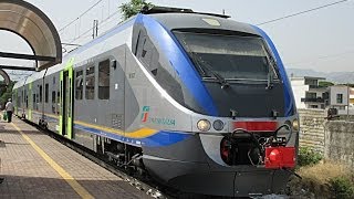 [HD - Treni] Nuova Livrea Trenitalia Passeggeri Treno Regionale Minuetto Elettrico in Sicilia!