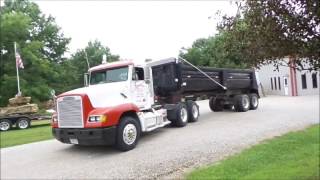 1993 Freightliner FLD112 semi truck for sale | no-reserve Internet auction August 10, 2017