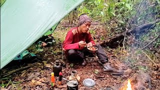 Camping di musim hujan, Makan somay bakar dan ngopi.