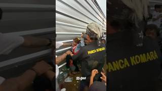 Cewe pirang kena kuda lumping!!!!!seni benjang panca komara