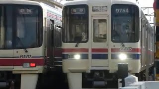 [警笛あり]京王9000系9704F+7000系7424F「高幡不動行き」明大前駅発車