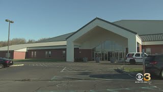 The Fountain of Life Center holds Easter mass after fire destroyed church