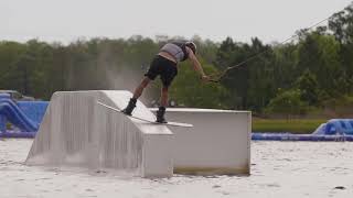 Ronix Top Notch 2021 Wakeboard | King of Watersports