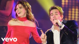 Shania Twain - Party For Two Feat Mark McGrath (Live From Bambi Awards/2004)