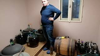 Cum oprim vinul din fermentat. How to stop fermented wine