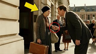 Bejaarde vrouw komt hotel binnen en wordt eruit gegooid vanwege haar uiterlijk  Wanneer ze.