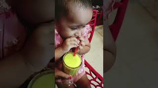 ഭാവങ്ങൾ വാരി വിത്തുറകയാണ് .😄😁😆 #youtubeshorts #baby #viral #cutebaby#butterfruit #babyshorts